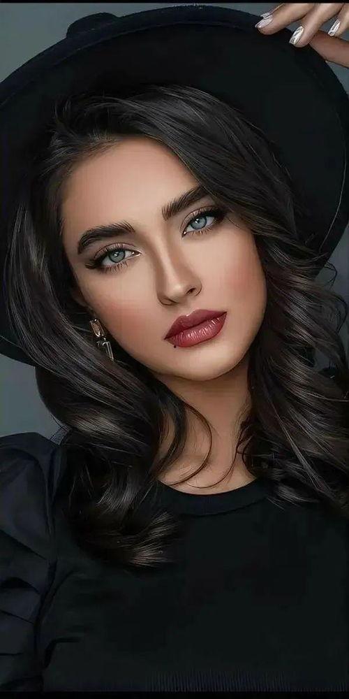 国外艳照视频在线观看,国外在线观看现象解析  第2张